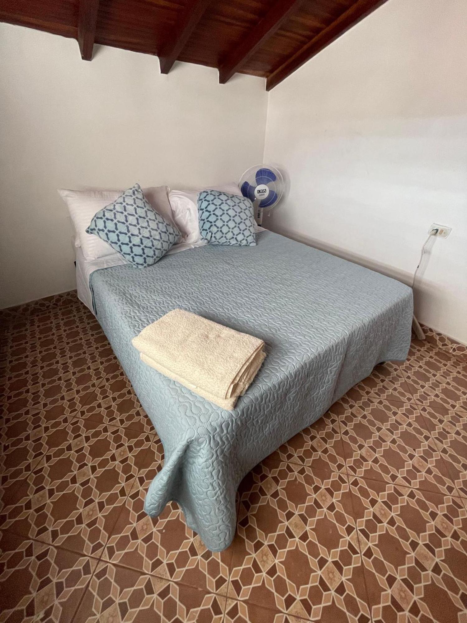 Hostel La Hormiga 巴里查拉 外观 照片